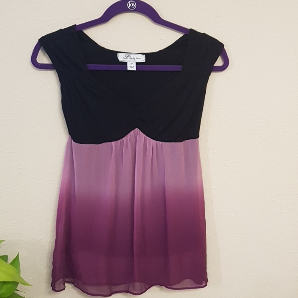 Liberty luxe Petites top Size SP